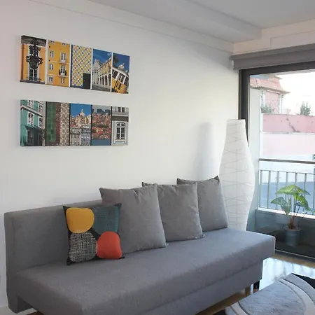 Duarte Pacheco Apartment