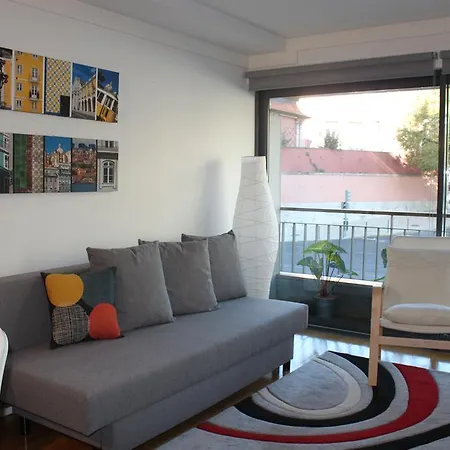 Duarte Pacheco Apartment